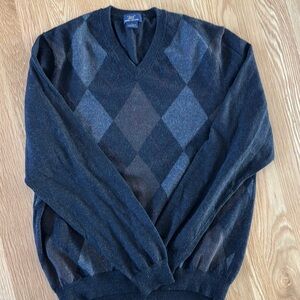 Men's Black and Gray Argyle Sweater